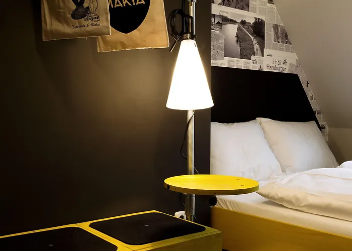 Superbude St Pauli Hotel 3*