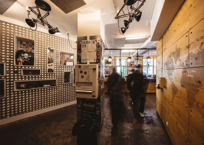 Superbude St Pauli Hotel 3*