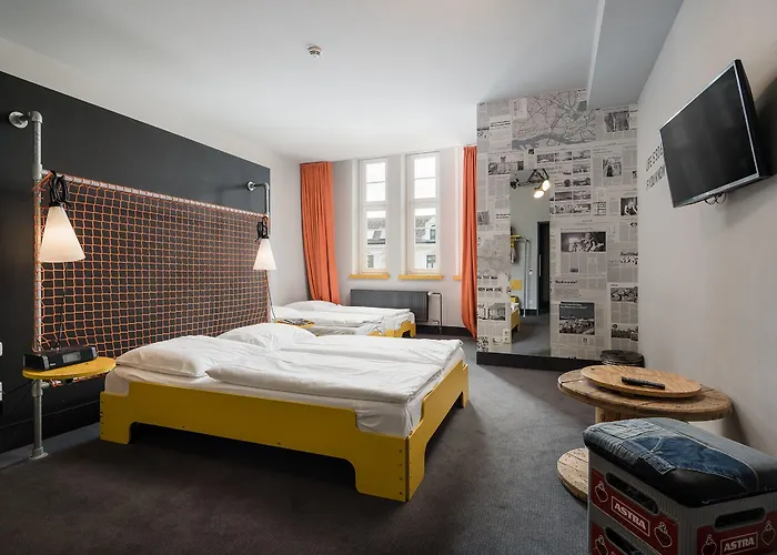Superbude St Pauli Hotel 3*